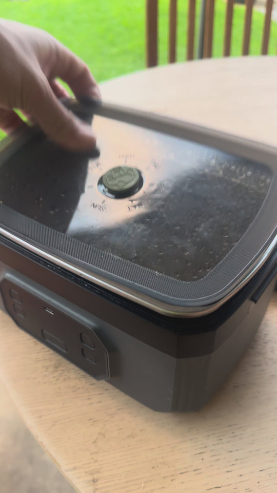 Hot Lunch, anywhere enjoy a hot meal without a microwave.